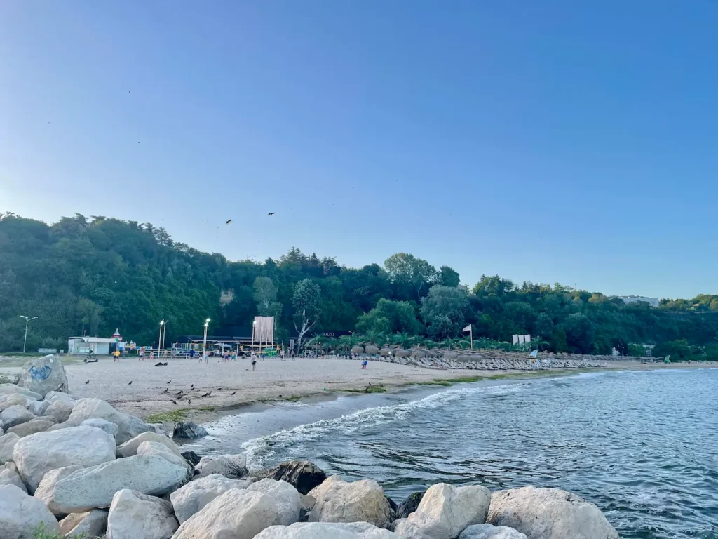Important Things You Need To Know Before Your Beach Holiday in Bulgaria - Around Europe Workout on the sand, sports on the beach