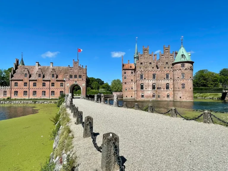 Odense Day Trips, Egeskov Castle