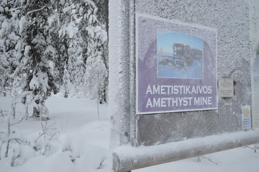 5 Amazing Day Trips From Rovaniemi You Must Experience - Around Europe Amethyst Mine